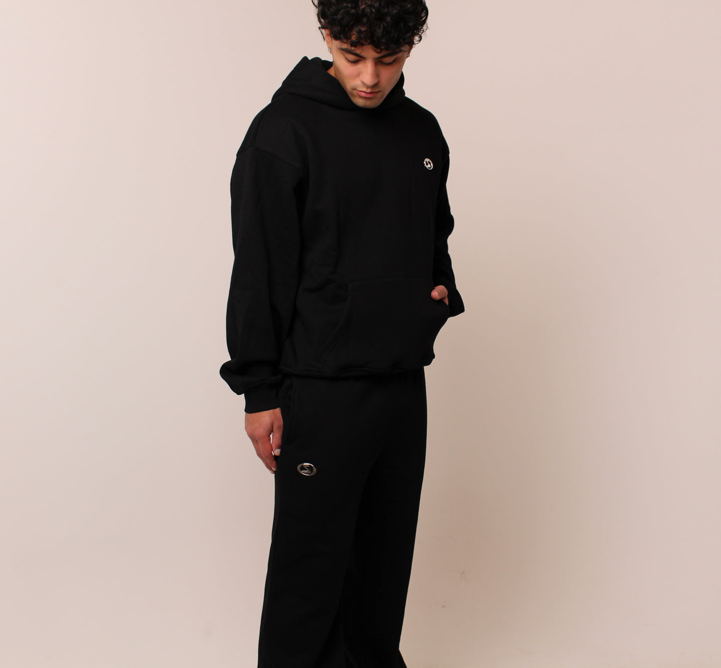 Essential Straight Leg Sweatpants Black